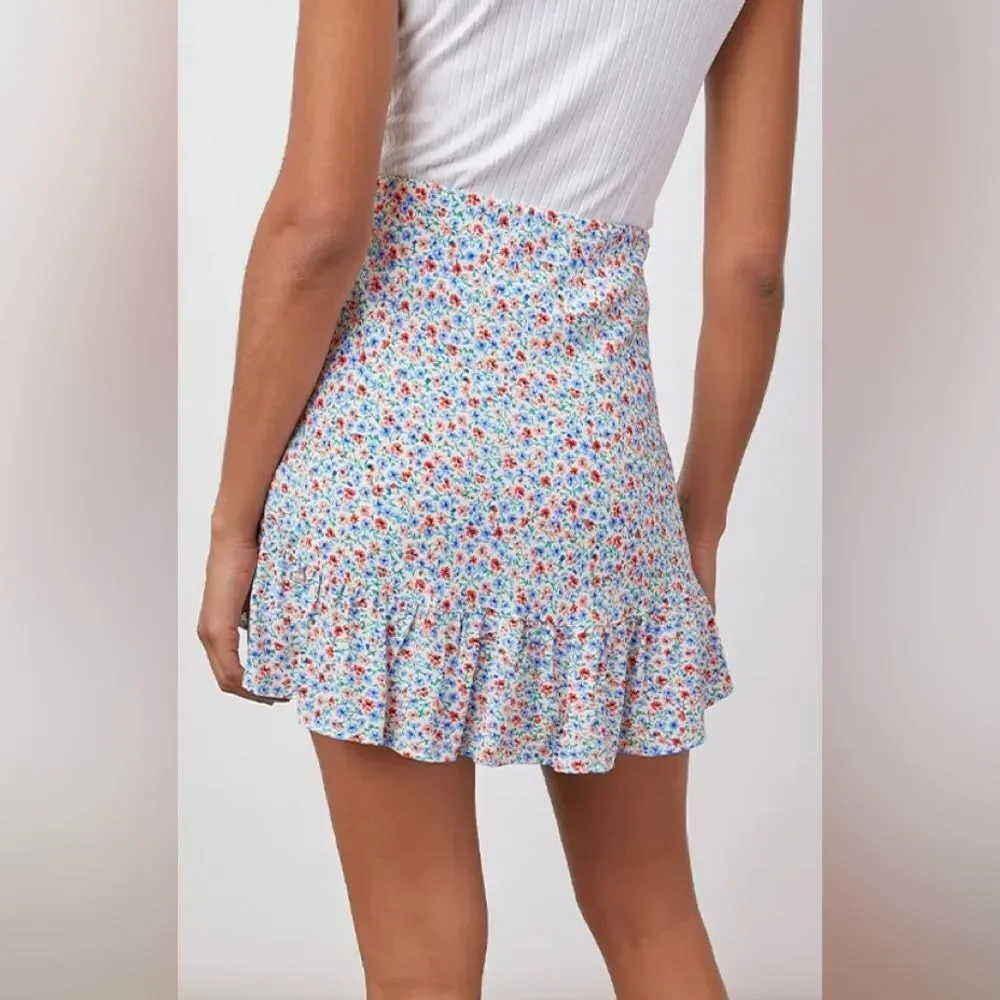 Rails Lara Wild Daisies Floral Skirt NWT Size M